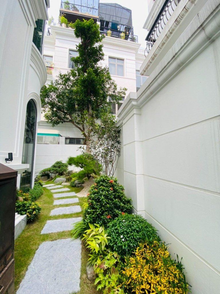 Vườn việt thự đẹp Hà Nội