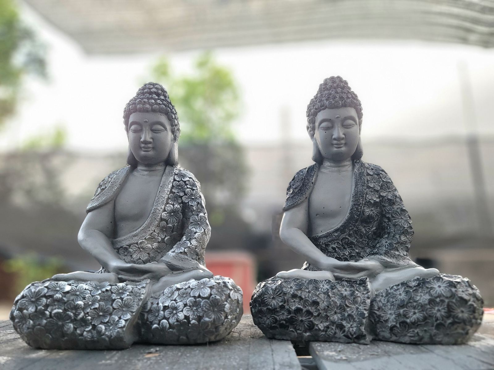 Tượng phật ngồi thiền
