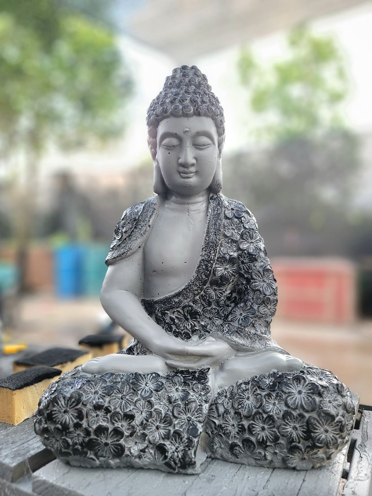 Tượng phật ngồi thiền