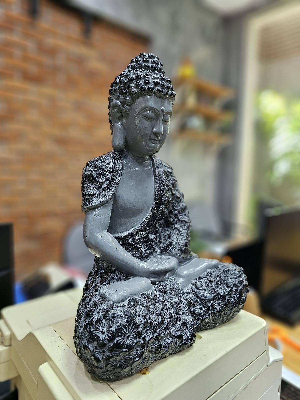 Tượng phật ngồi thiền