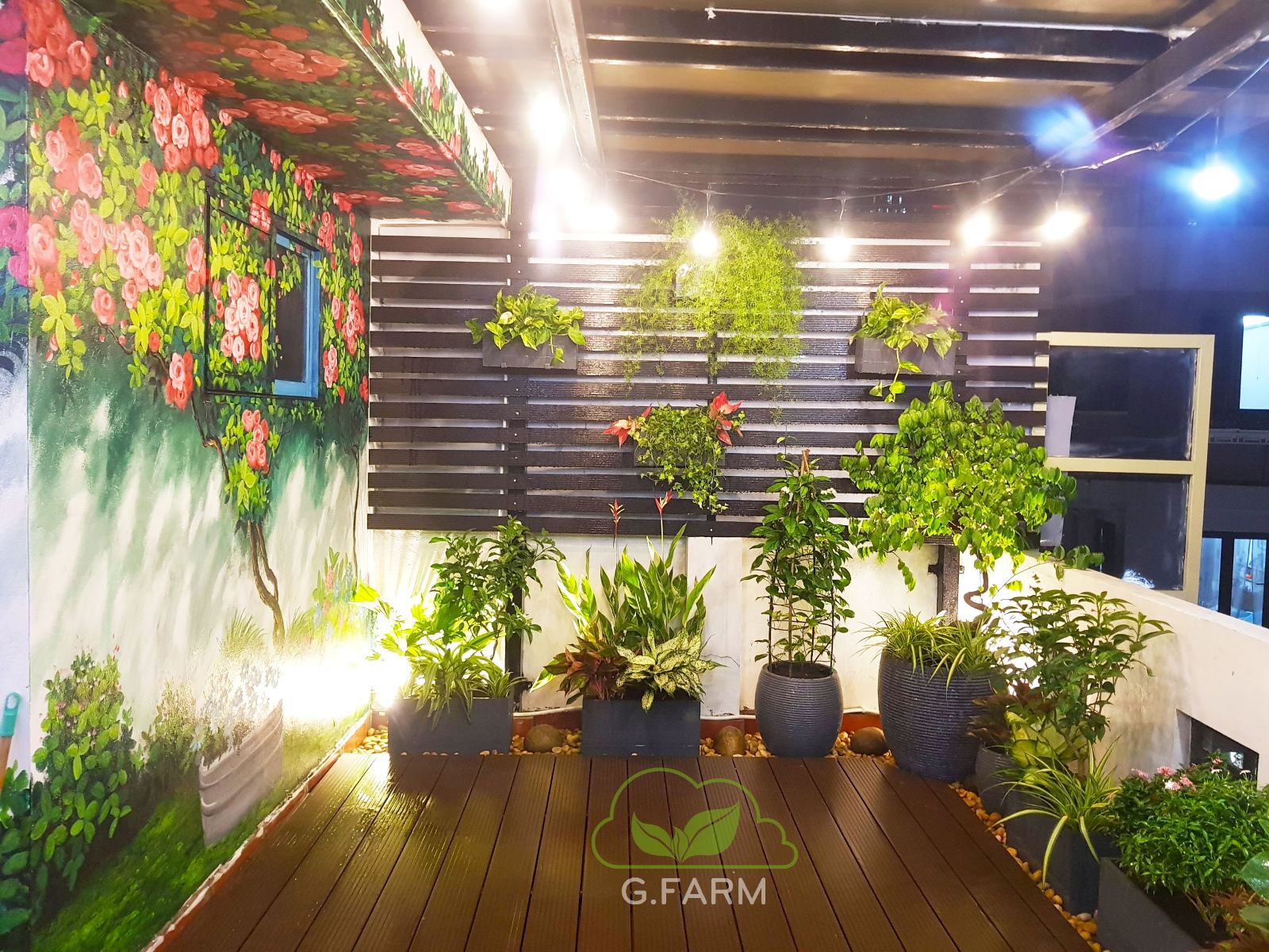 Vườn sân thượng nhỏ 25m2 anh Tuân Hàng Than