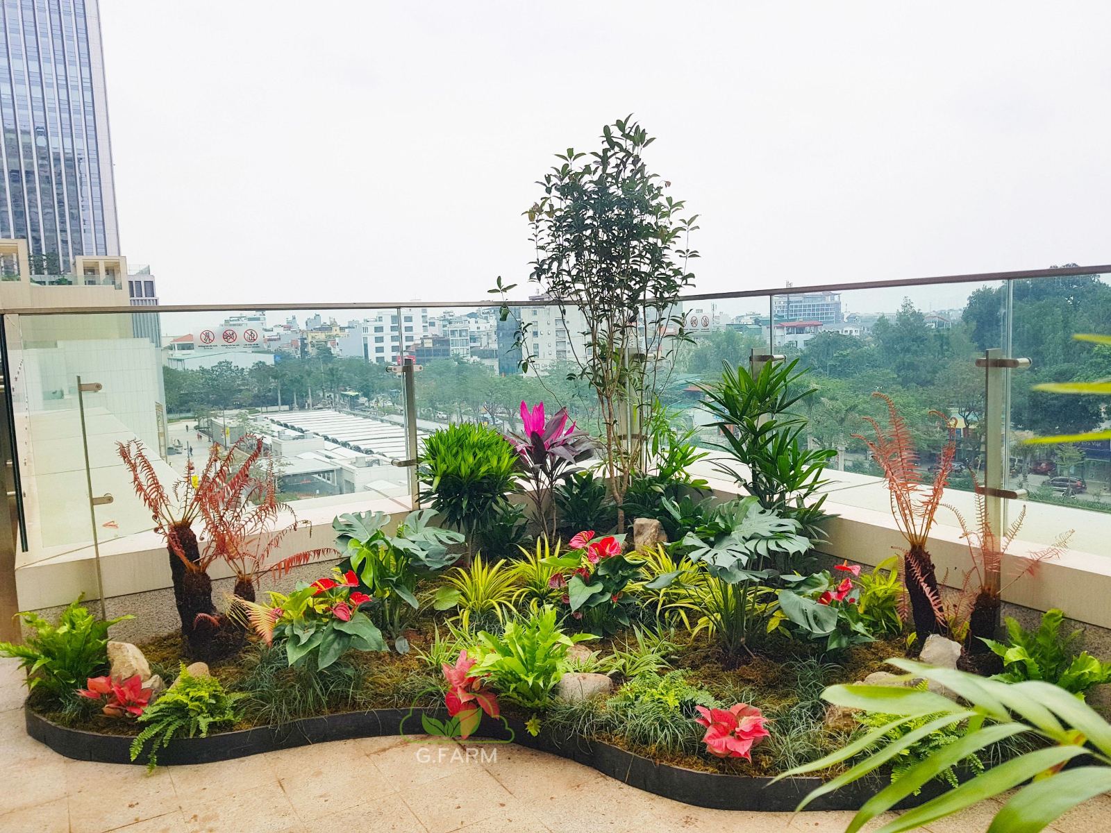 Dịch vụ thiết kế vườn tiểu cảnh nhà hàng 
